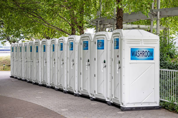 Best Porta potty rental near me  in Forest, OH